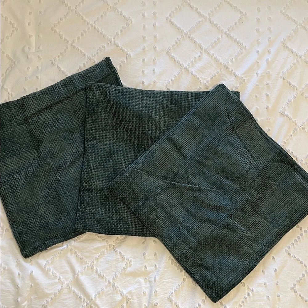 MIULEE Dark Green Throw Pillow Covers set of three nwt